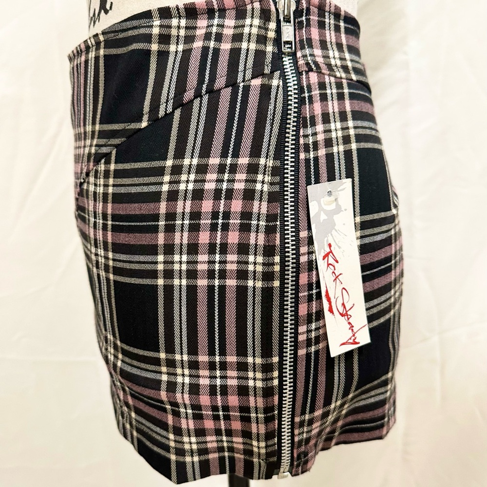 Rock Steady Clothing Pink Plaid Punk Rock Mini Skirt BNWT Sz M - Picture 8 of 13